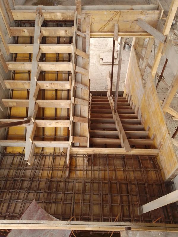 Scale in cemento armato gettate in opera